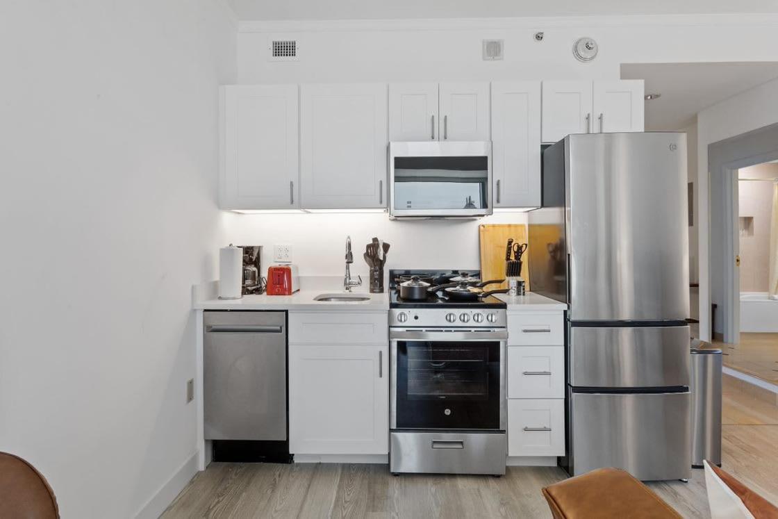 Apartment Boardwalk Cozysuites With Kitchen 30 Atlantic City